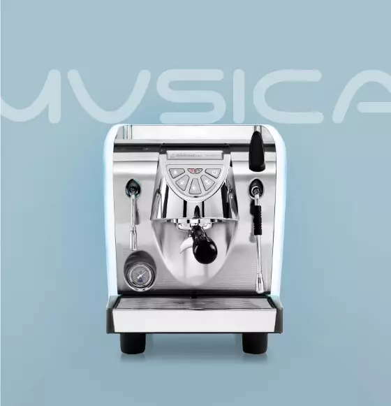 Kávovar Nuova Simonelli Musica Lux. Zdroj: Nuova Simonelli Kávovar Nuova Simonelli Musica Lux.